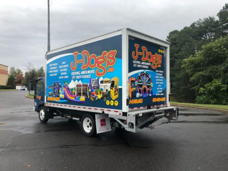 JDogs-16'-Box-Truck4
