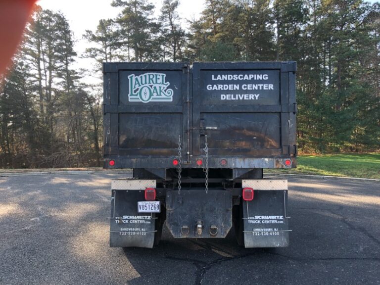 Laurel-Oak-Dump-Truck-4