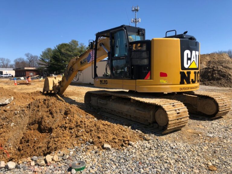 NJG-Large-Excavator5