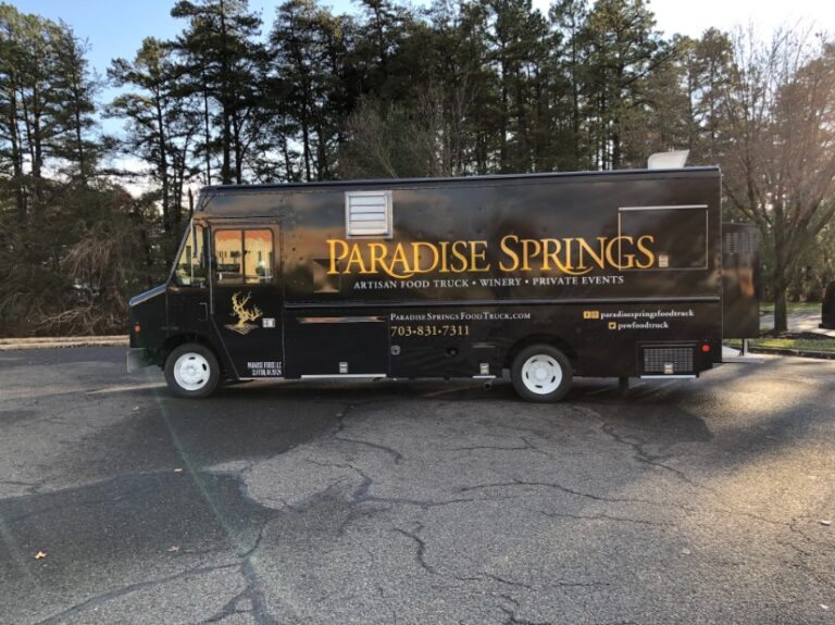 Paradise-Springs-2